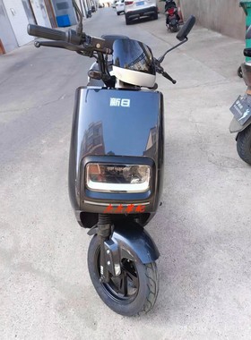 新日FV6电动车外壳配件全套塑件灯具坐垫前围面板前泥板踏板边条