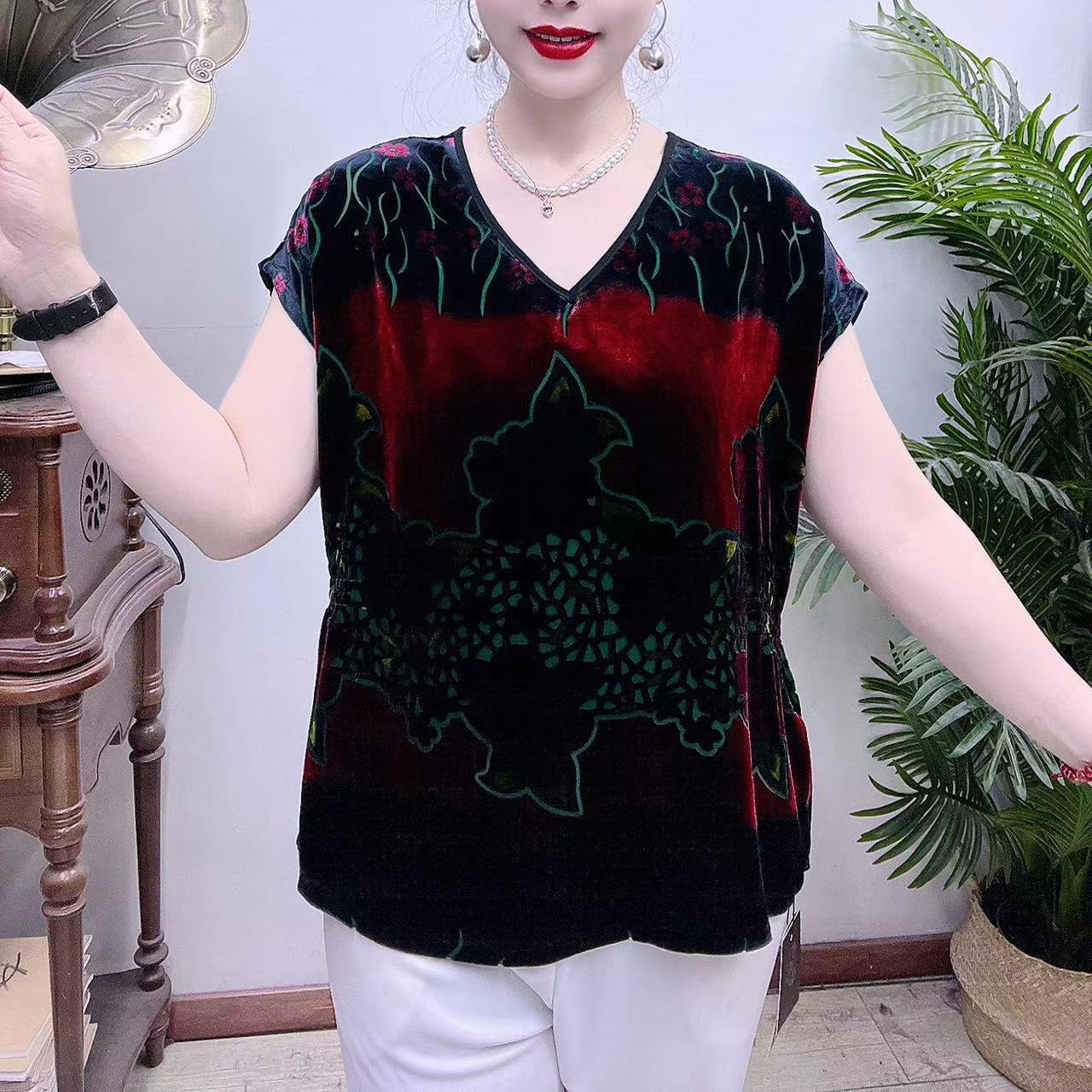 桑蚕丝V领百搭短袖43A2120