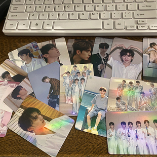 李飞时代峰峻周边小卡TF家族三四代时代登陆少年团陈奕恒镭射卡片