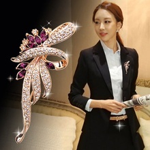 高档水晶胸花胸针韩国女开衫毛衣外套西装领别针防走光装饰品礼物
