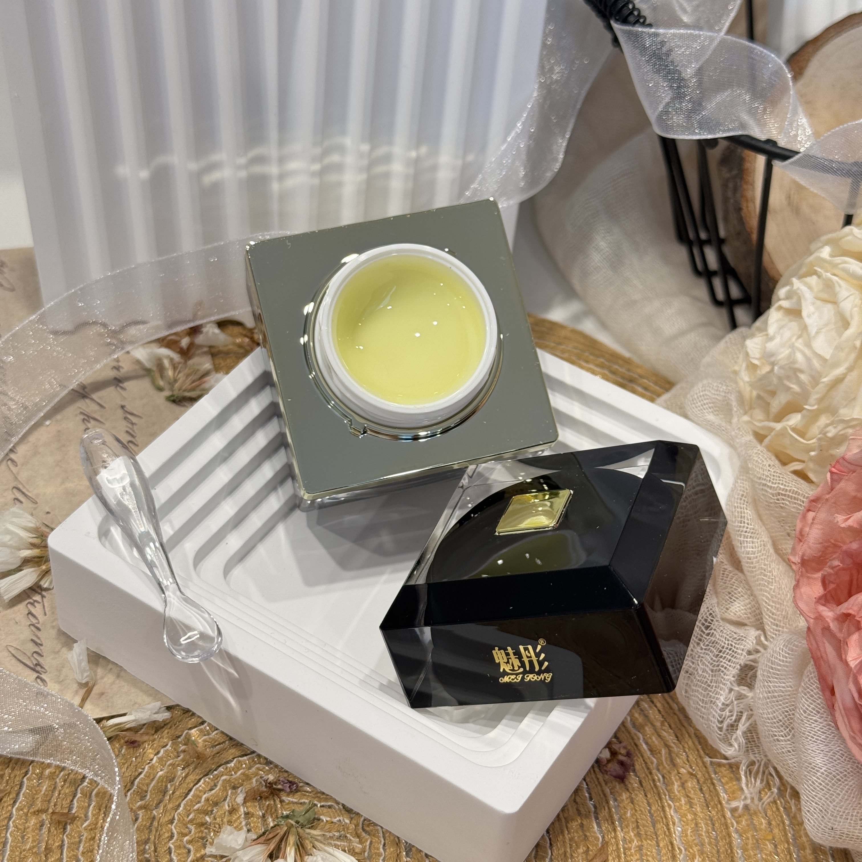 改善眼周细纹视黄醇高活性眼霜15ml眼精华面霜淡化眼纹无盒,彩妆/香水/美妆工具,化妆/美容工具,淘宝优惠券,粉丝福利购,淘宝优惠卷