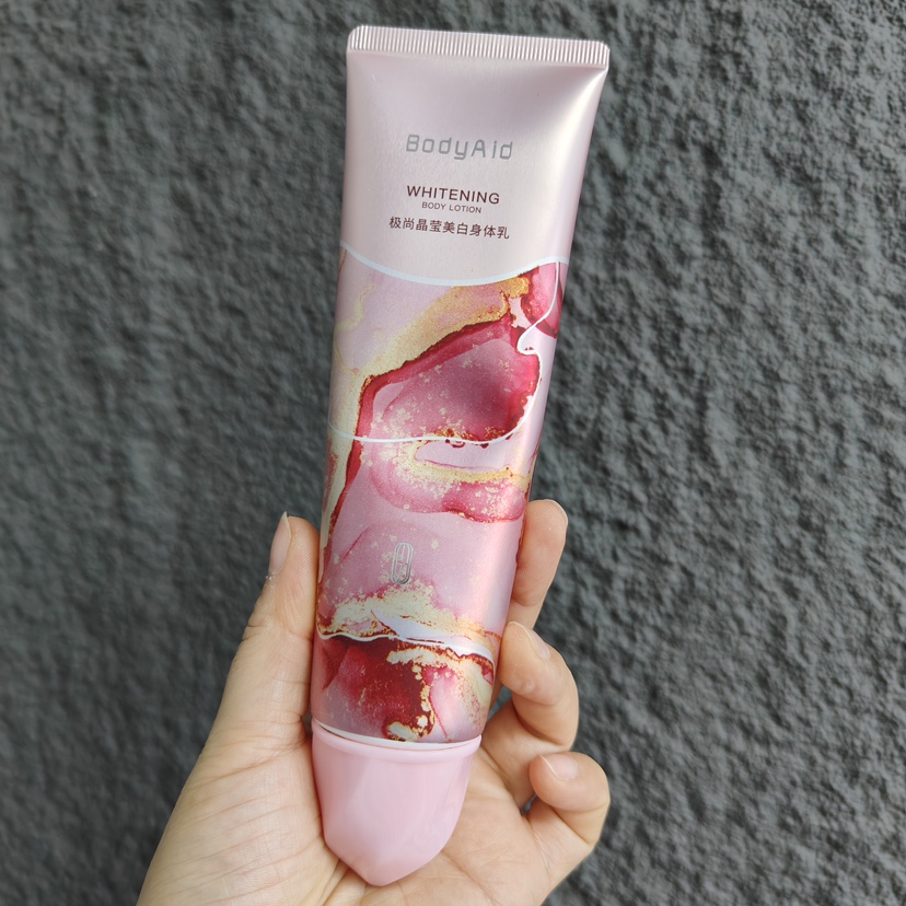 烟酰胺身体霜身体乳女士护肤霜润肤清爽滋润留香138ml