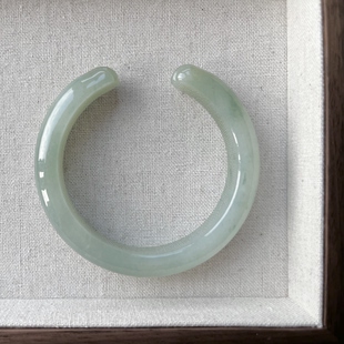 天然A货缅甸翡翠手镯开口猫爪镯带证书淡绿晴底飘花洒金保真