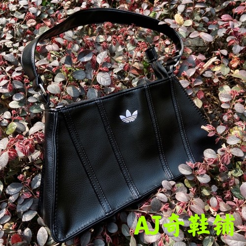 三叶草腋下包手提单肩包IL9610
