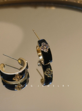 MAPG法式大牌滴油四叶花耳环镶嵌锆石小巧通勤气质黑色红色耳圈钉