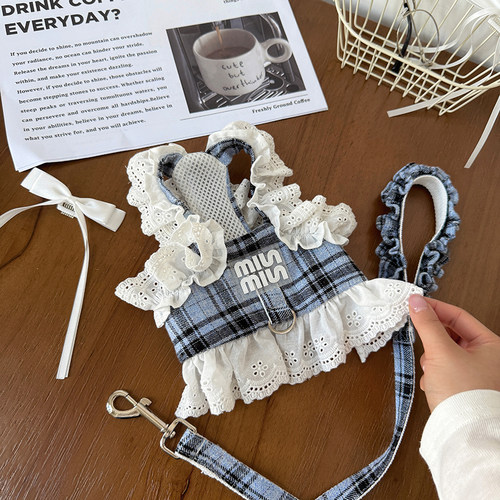 袋袋猫 蕾丝木耳花边格纹宠物牵引背心 比熊小狗可爱胸背衣服