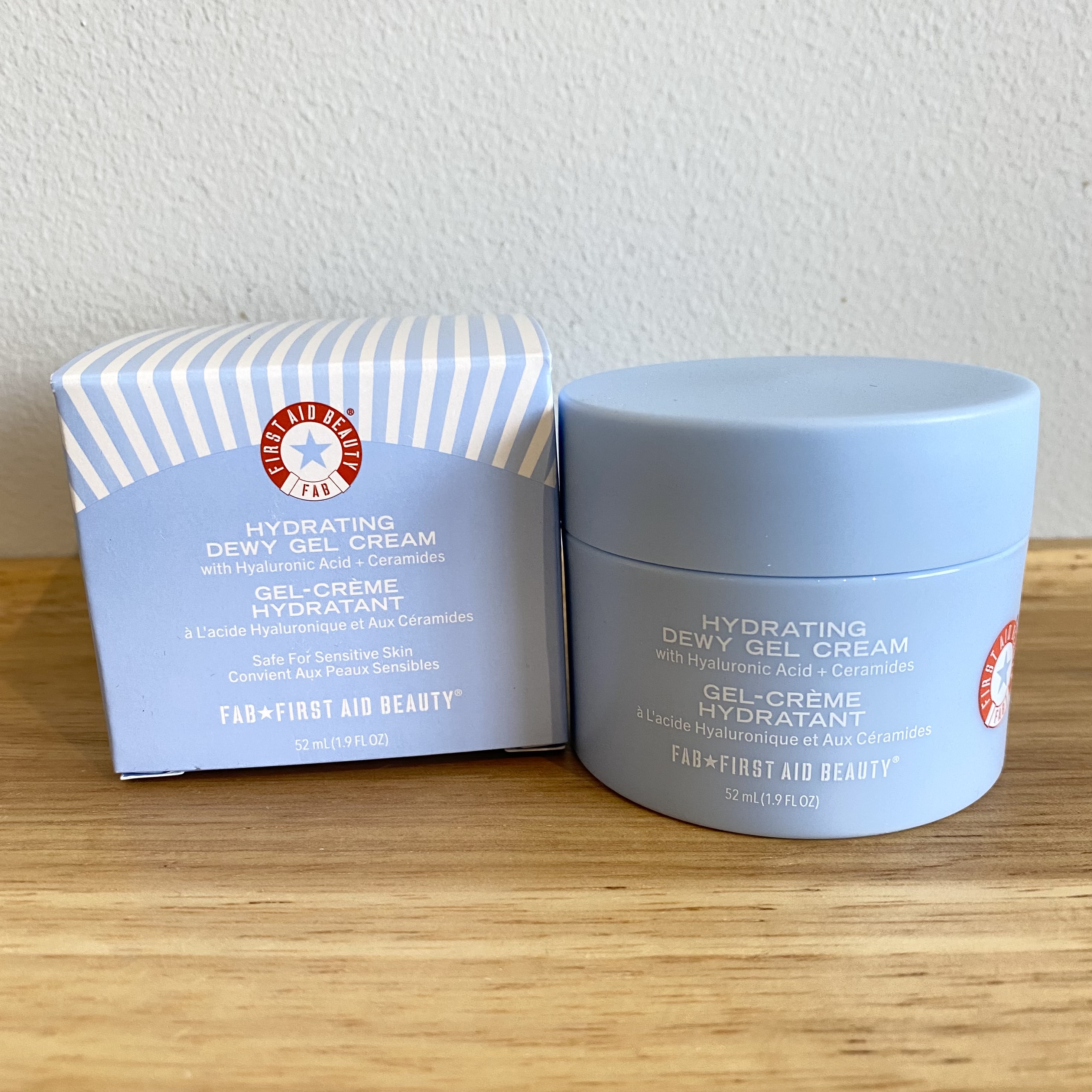 现货美国first aid beauty/FAB急护美人 水光凝面霜Dewy Gel 52ml