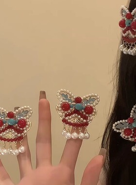 小醒狮新年珍珠流苏编织发夹