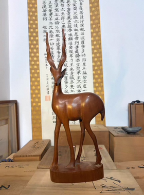 日本回流中古木雕羚羊摆件，纯手工一木整雕，图45有轻微划痕。