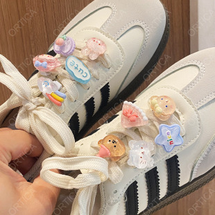 带扣可拆卸diy鞋 扣装 花适配德训鞋 鞋 饰配件 板鞋 ins可爱透明卡通鞋