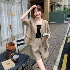 轻熟风短袖西装套装女2025夏季新款高级感上衣短裤小个子两件套潮图片