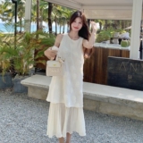 温柔风立体花朵拼接白色背心连衣裙女夏季气质宽松A字大裙摆长裙，女装连衣裙，2C198