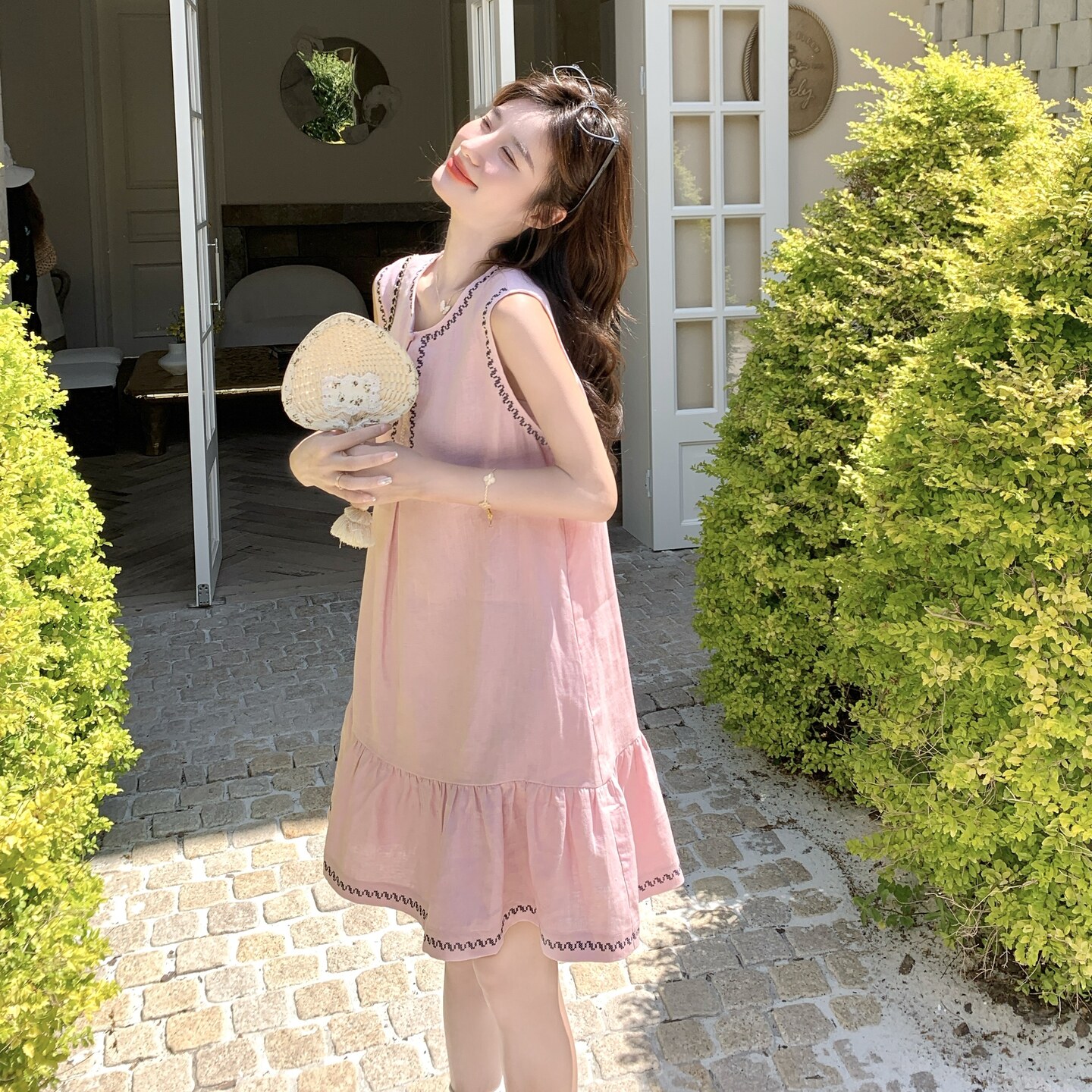 甜美少女风减龄粉色无袖背心连衣裙女夏2025新款小个子裙子超好看图片