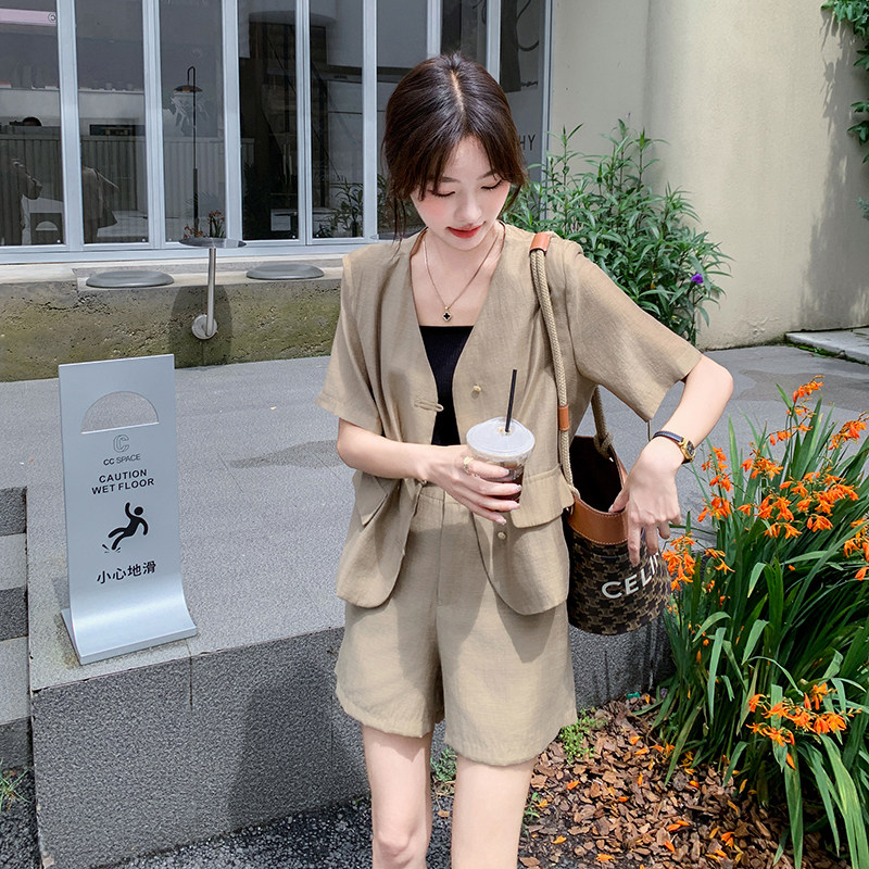 轻熟风短袖西装套装女2025夏季新款高级感上衣短裤小个子两件套潮,女装套装/套裙,2C198