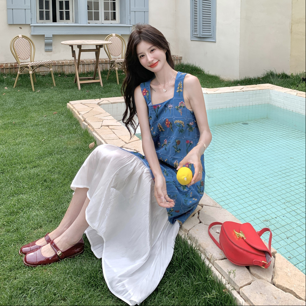 温柔风韩系减龄刺绣假两件长裙女夏季新款时尚气质拼接无袖连衣裙,女装连衣裙,2C198