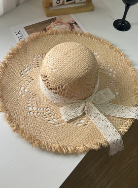 2025新款防晒拉菲草帽女蕾丝系带大檐海边度假帽子沙滩镂空遮阳帽