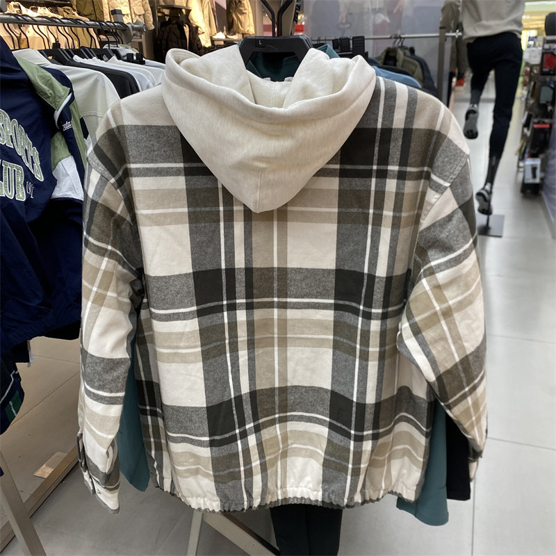 男运动新款夹克安踏152518