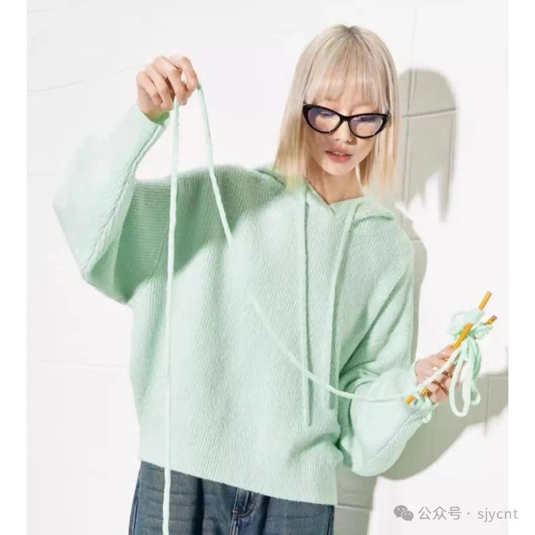 针织衫 连帽抽绳弹力蝙蝠袖宽松休闲百搭春秋冬套头毛衣 上衣0.75