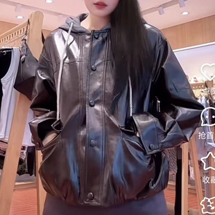 皮衣外套 外套0.95 连帽抽绳亮面假两件设计翻盖口袋休闲百搭PU皮