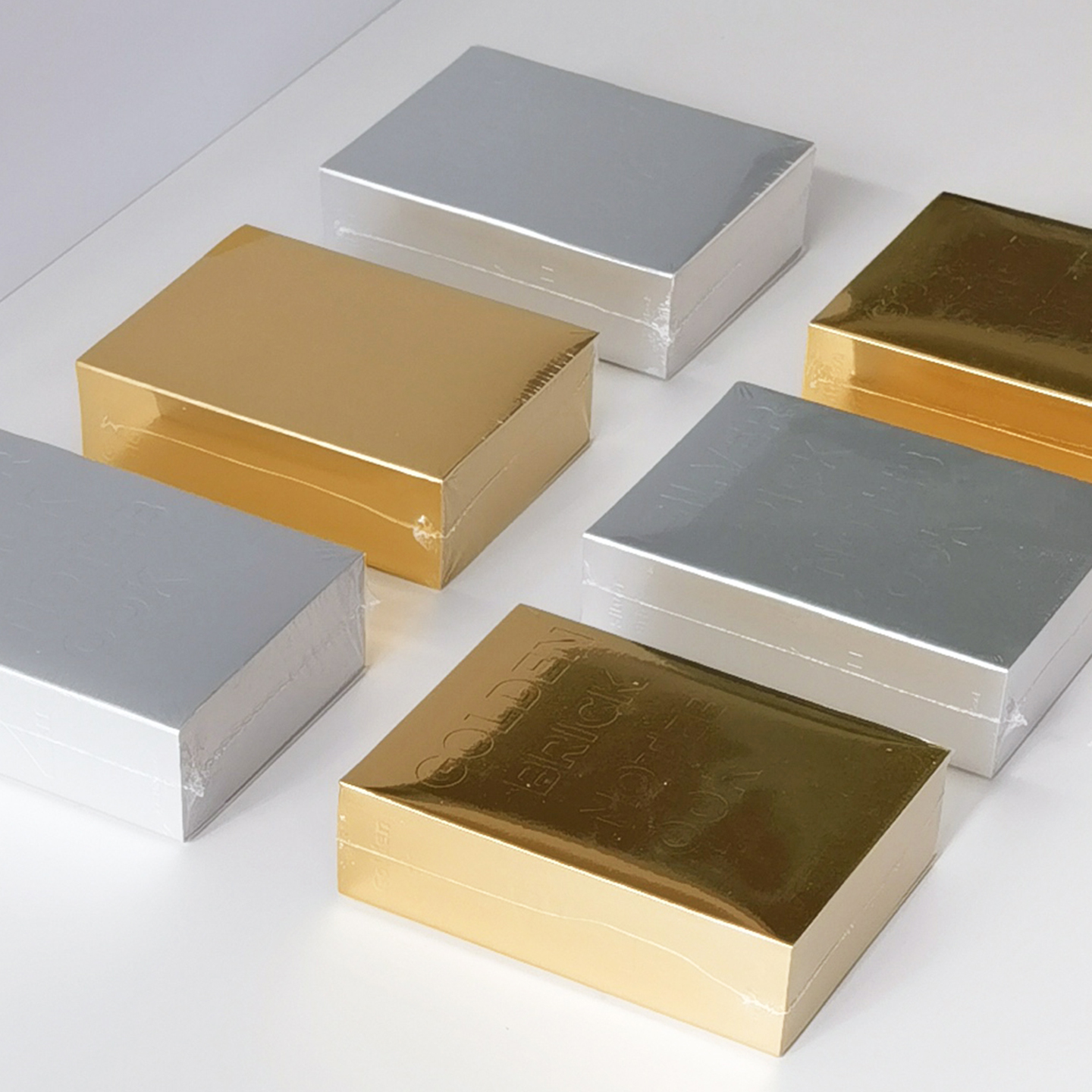 迷你金砖笔记本小号装饰真书轻奢风样板间咖啡服装店拍摄背景道具