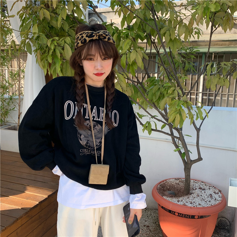 Autumn new plush thickened crew neck cartoon printing loose casual sweater