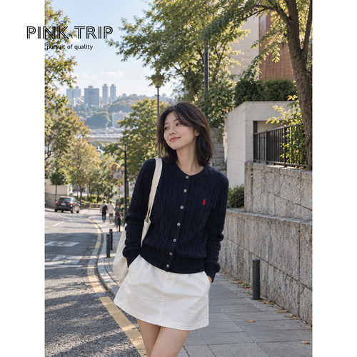 纯棉小马刺绣老钱风针织开衫女