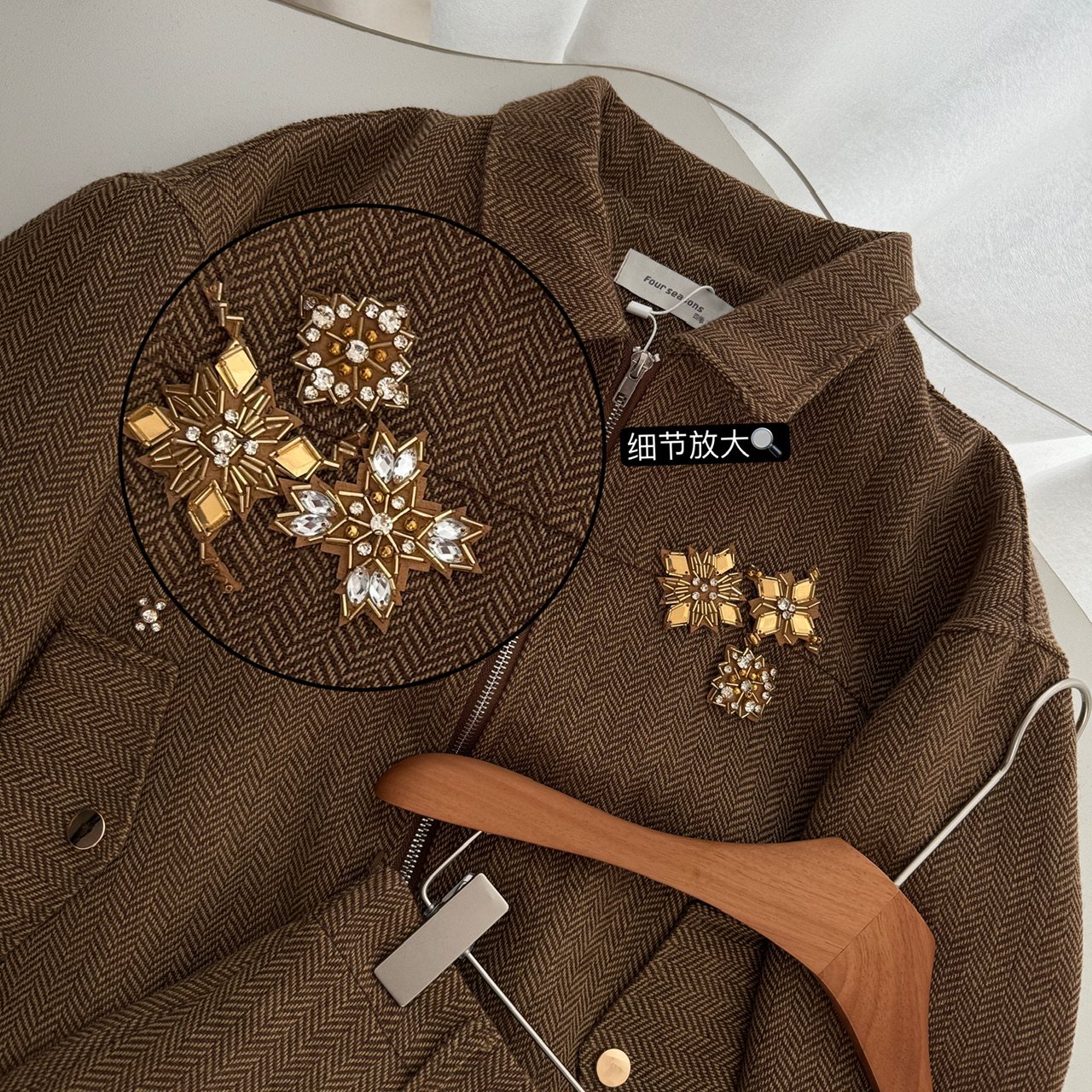 YOUNI MIU IS A MAILLARD VINTAGE CHIC HAND-STITCHED PATCH 20 WOOL LAPEL JACKET JACKET AND WOMENS SUIT SKIRT