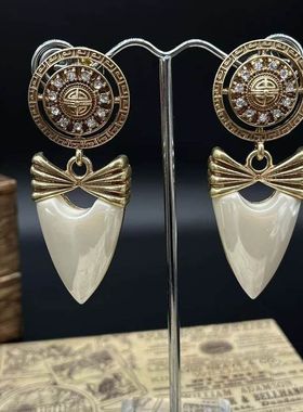 vintage圆形白色水滴纪家耳坠 欧美镶钻蝴蝶结高级感宫廷耳饰RRJ