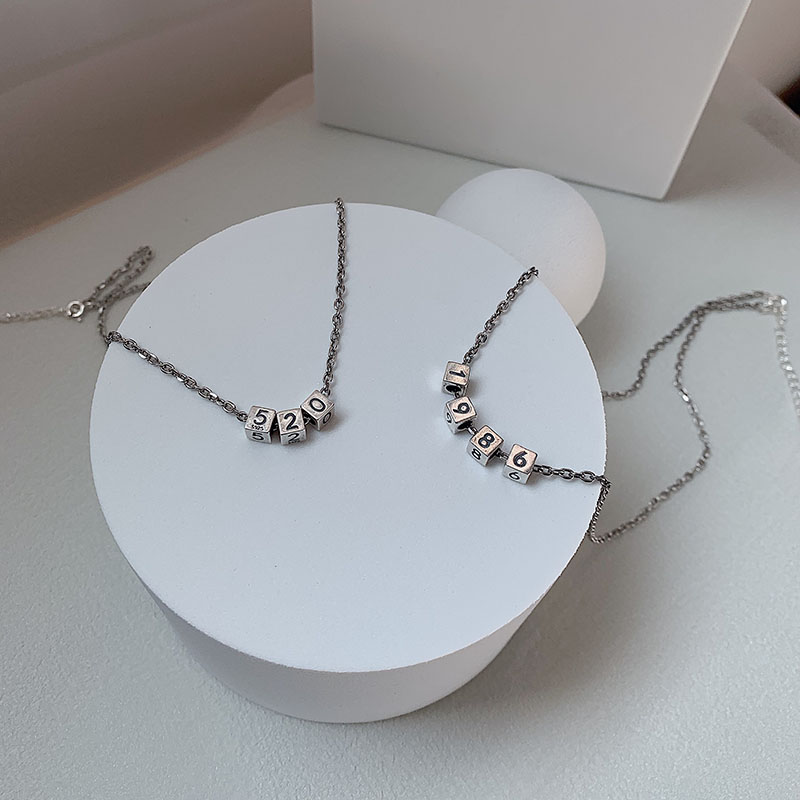 一十七手作原创小众方块幸运项链