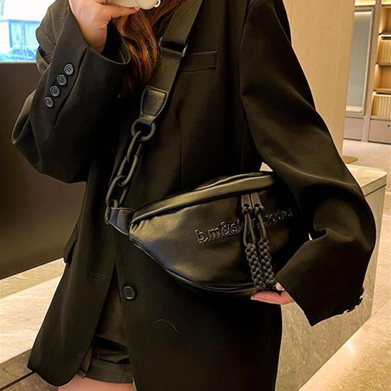 女士pu包韩系休闲通勤单肩包时尚链条腋下流浪包防水大容量斜挎包