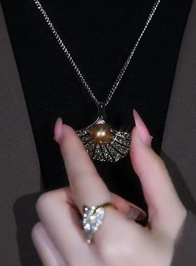 高级感满钻银杏叶毛衣链长款秋冬新款吊坠时尚气质复古百搭项链女