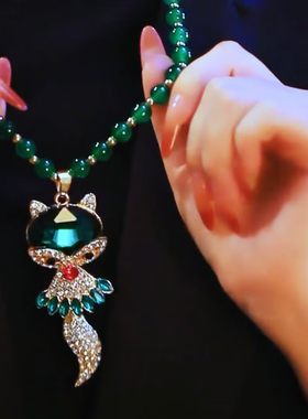 小裙狐狸吊坠毛衣链百搭项链配饰