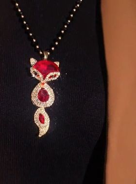 吉祥红色狐狸项链精致时尚毛衣链