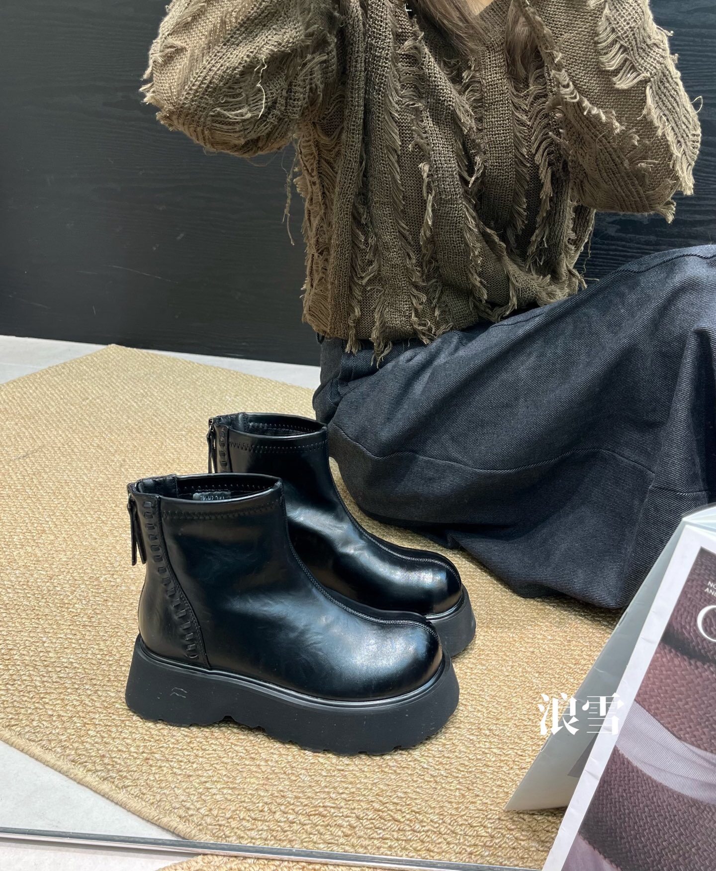 。浪雪6688-325复古厚底短靴机车靴增高瘦瘦靴时装靴女鞋马丁靴