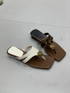 136-159可千凡女鞋时尚人字拖女夏外穿夹趾女拖气质露趾低跟凉拖