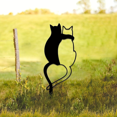 铁艺摆件猫咪拥抱剪影宠物猫纪念碑铁锈艺术动物雕塑草坪装饰地桩