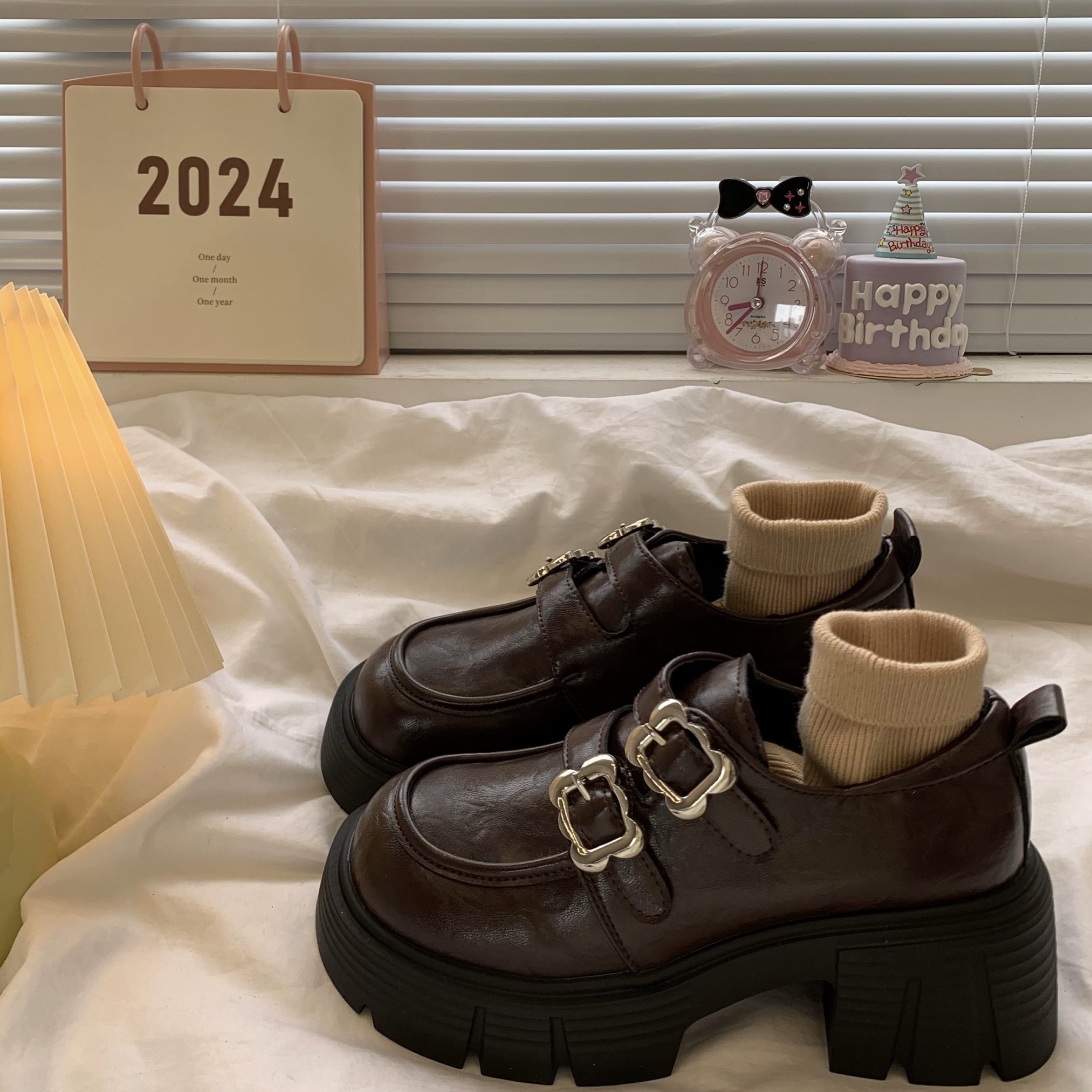 英伦风乐福鞋女2025秋季新款粗跟厚底复古时尚小个子玛丽珍小皮鞋,女鞋,玛丽珍鞋,淘宝优惠券,粉丝福利购,淘宝优惠卷