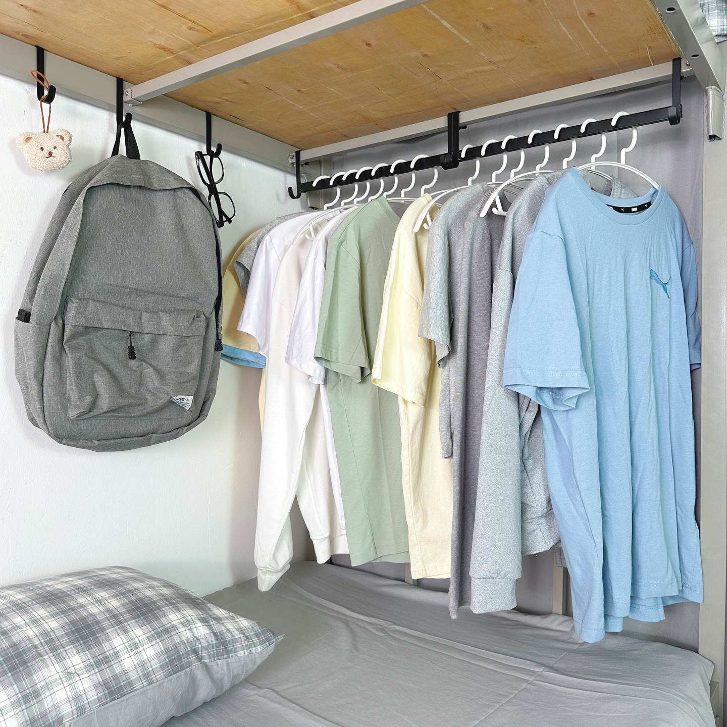 宿舍衣服收纳架免打孔