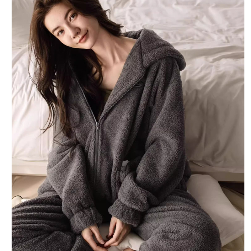 贝妍新款睡衣女秋冬保暖珊瑚绒套装时尚少女运动风加厚加绒家居服