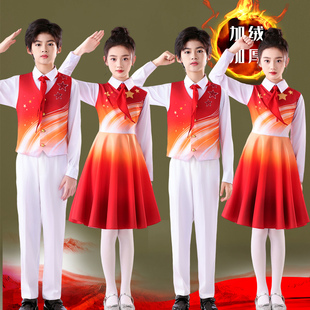 国庆元旦儿童演出爱国主题朗诵合唱服男女生歌唱祖国红色故事演讲