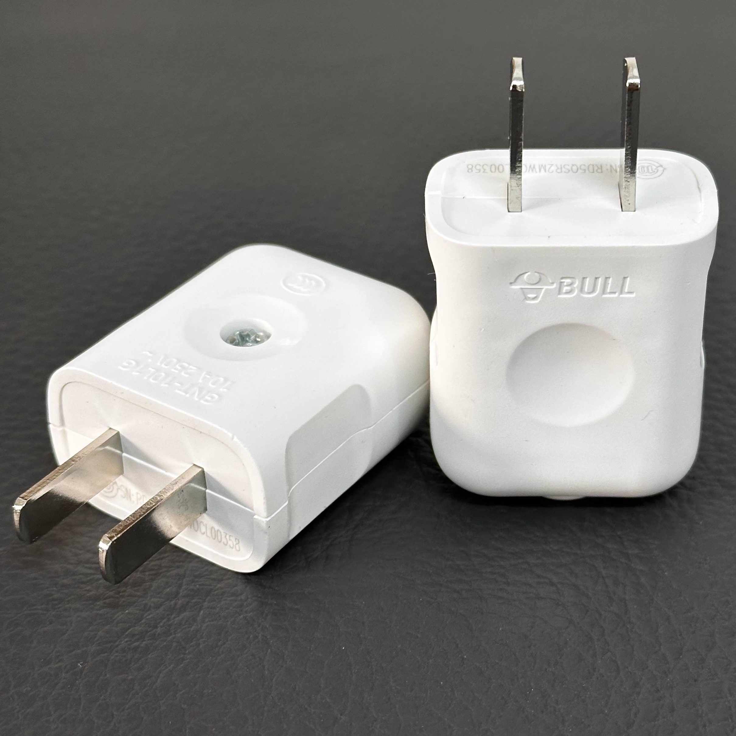 2个装公牛10A插头电线二头两脚接线两孔两角项电源2脚极GNT-10L1G