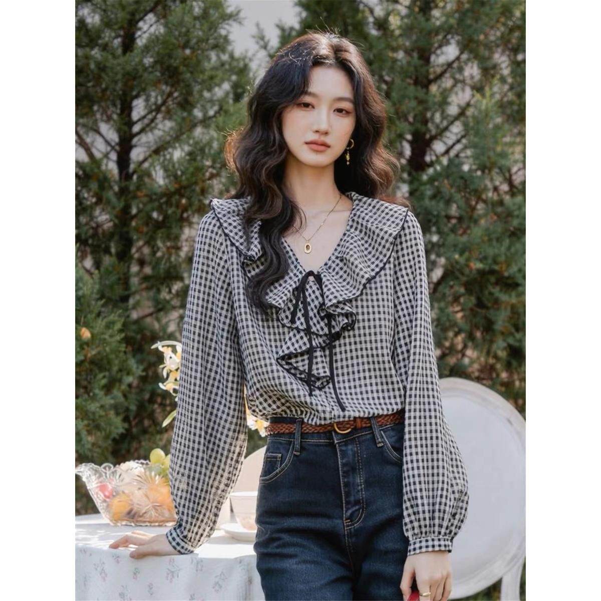 法式早春高级感黑白格子荷叶边上衣女春季新款长袖小衫设计感小众
