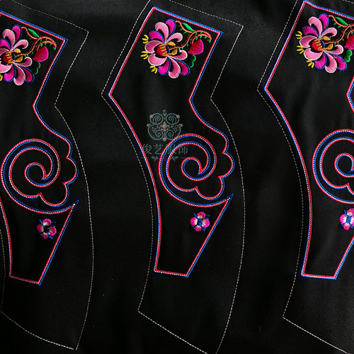 2025冬季新款民族风刺绣托肩衣襟壮族布依族花朵黑红色底机绣花边