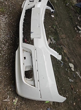 奔驰 A160 A180 B180 B200 W245 W169 前后保险杠 护杠 包围 配件