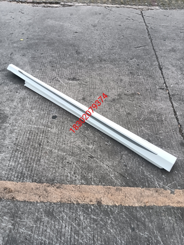 奔驰C180 C200L C260L C300L W205 标轴 长轴 侧裙 下裙边 门坎条