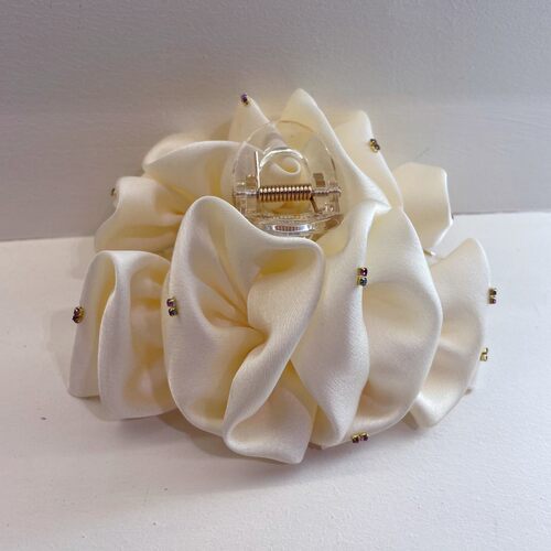 新款洋气缎面花朵抓夹女韩国