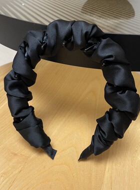 高级感缎面蓬松黑色发箍女日韩高颅顶发卡2025年带齿防滑头箍发捆