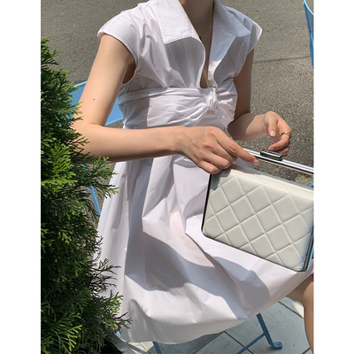 别致设计感棉纯色衬衫连衣裙