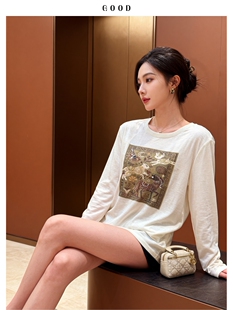 时髦松弛感艺术印花长袖 重工钉珠宽松少女感休闲百搭轻薄上衣 T恤