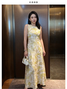 轻奢名媛优雅无袖连衣裙 黄色印花显白定位拼接收腰A字型女长裙子